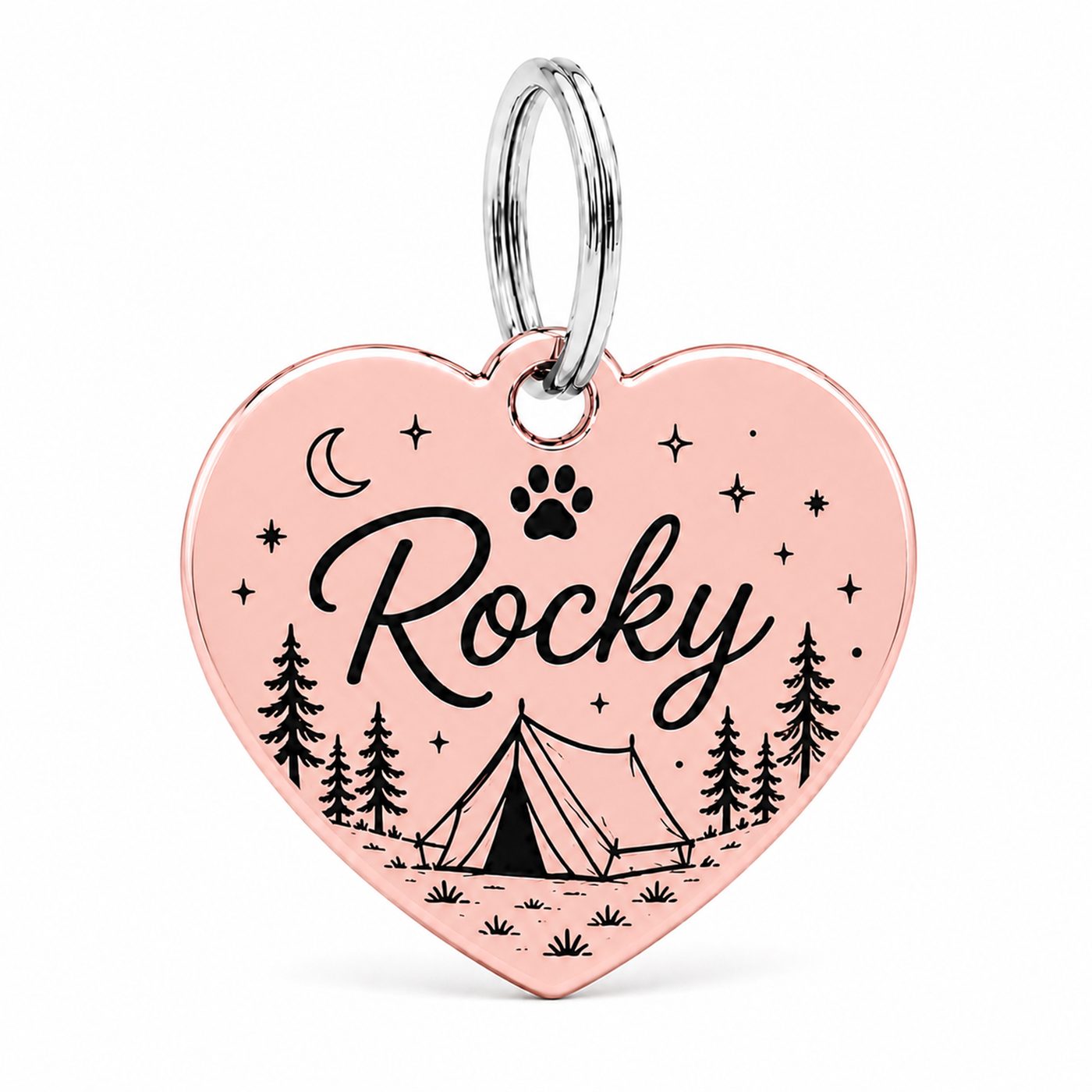 Hartvormige rosé gouden hondenpenning met camping-ontwerp, gegraveerd met naam