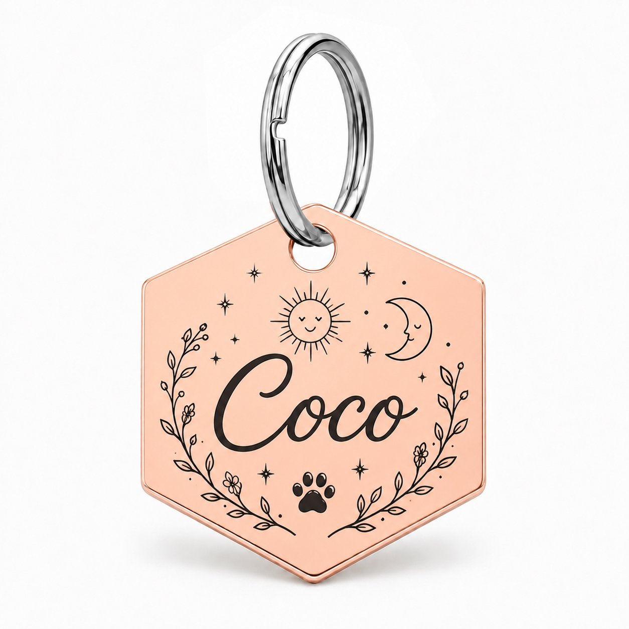 Rosé gouden hexagon hondenpenning met zon en maan, gegraveerd met naam