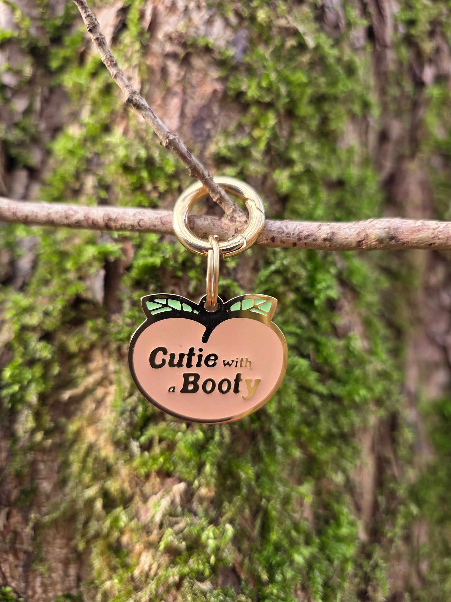 Cutie With a Booty | Goud